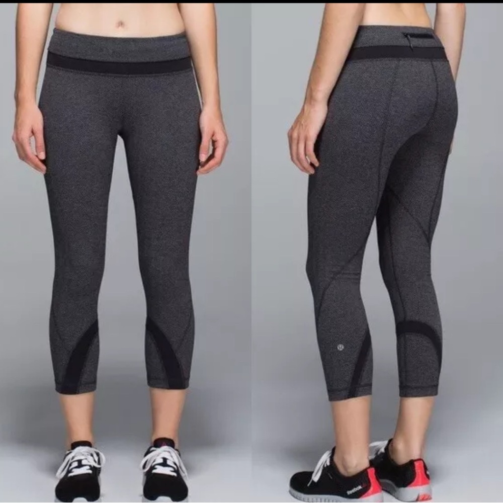 Lululemon Run Inspire Crop II Giant Herringbone Black Heathered Size 8